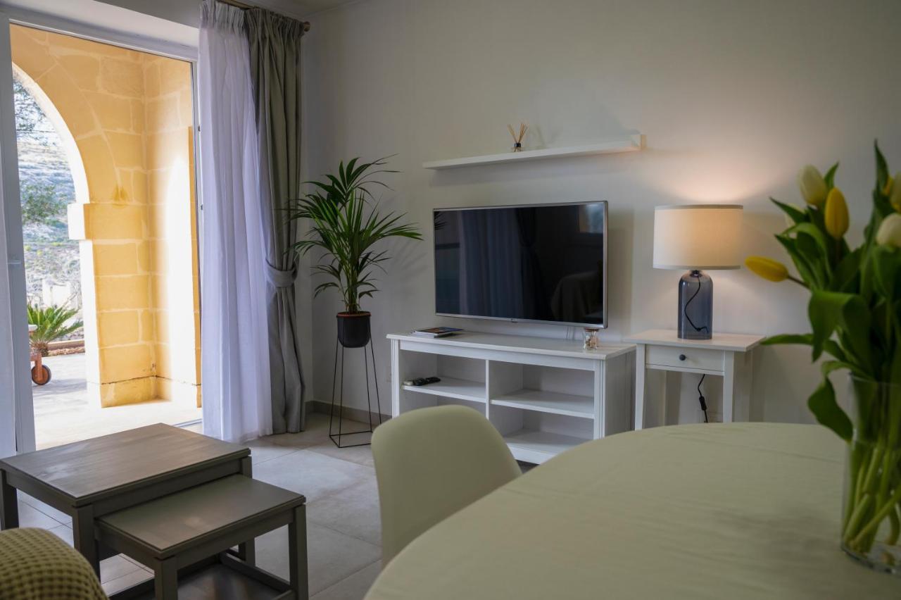 Luzzu - Family Friendly Maisonette Xlendi Exterior photo